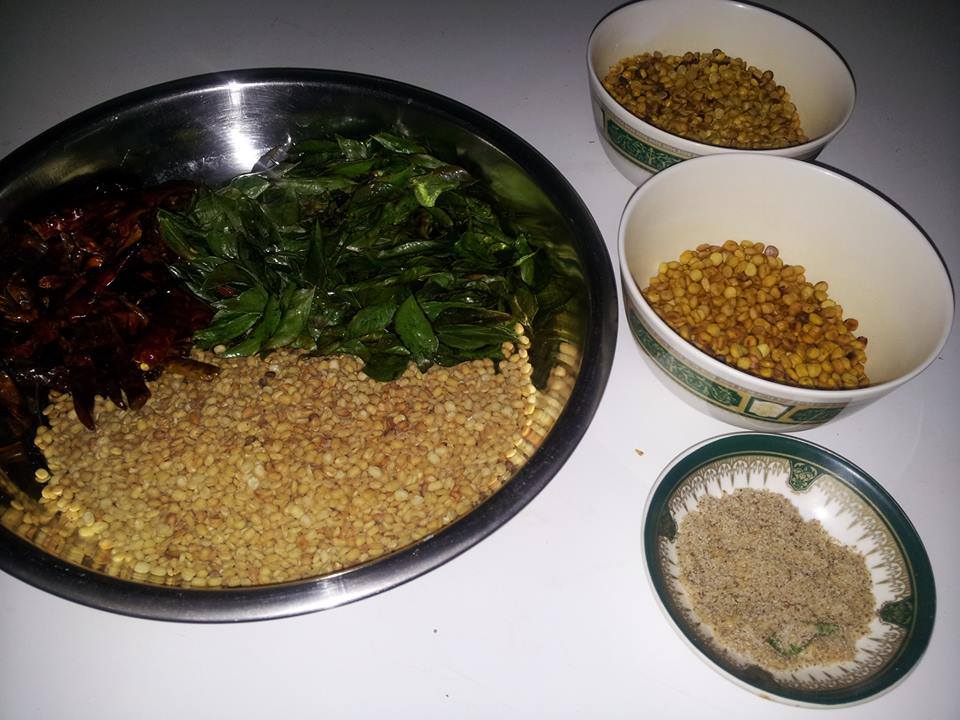 Ingredients to dry roast